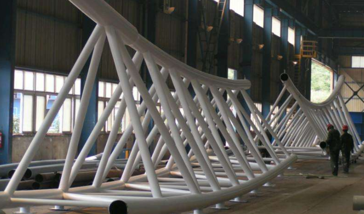 瑞安管廊钢结构与桁架结构的管道支架应该如何区分